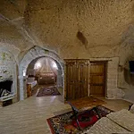 Cave 3*