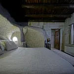 Cave Ξενοδοχείο