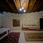 Cave Ξενοδοχείο Γκόρεμε