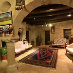Cave Γκόρεμε