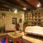 Cave Ξενοδοχείο Γκόρεμε