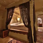 Hotel Cave 3*