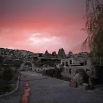 Cave Ξενοδοχείο Γκόρεμε