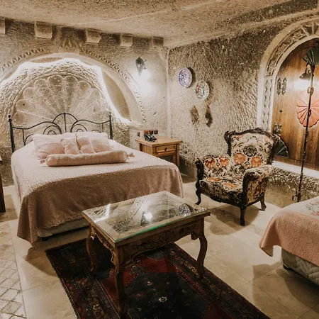 Cave Hotel 3*