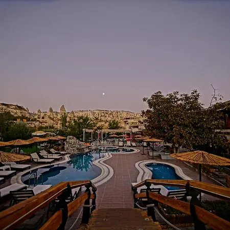 Hotel Cave