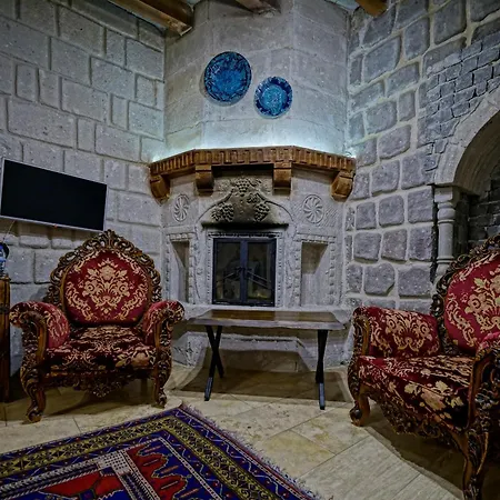 Hotel Cave 2*
