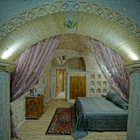 Flintstones Cave Hotel Goreme
