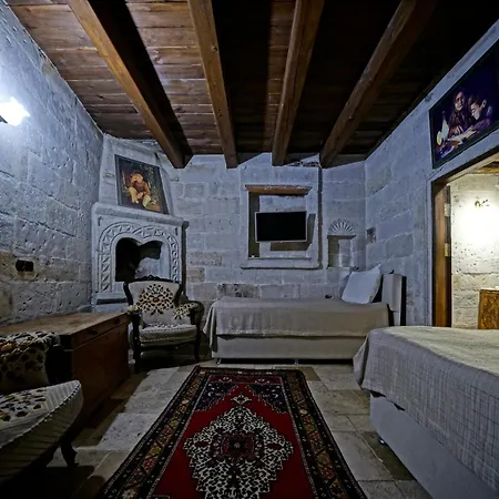 Cave Otel
