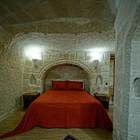 Hotel Cave 3*
