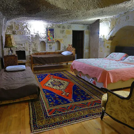 Flintstones Cave 3*