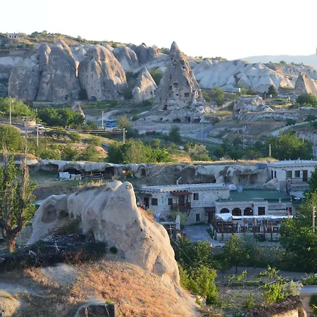 Flintstones Cave 3*