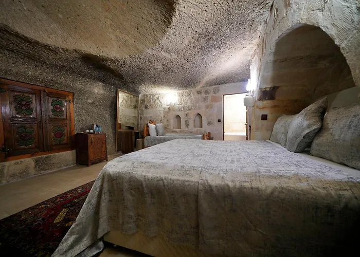 Hotel Cave